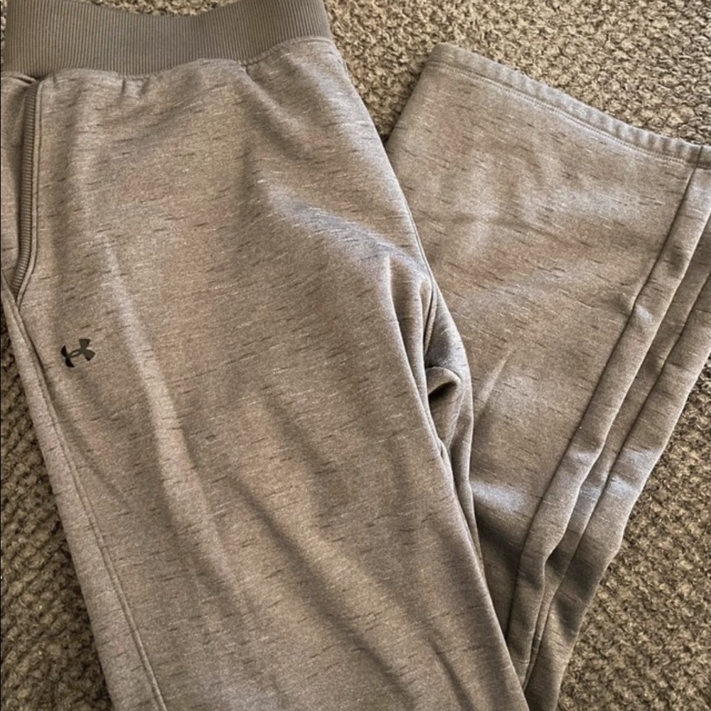 Womens Under Armour Sweats!